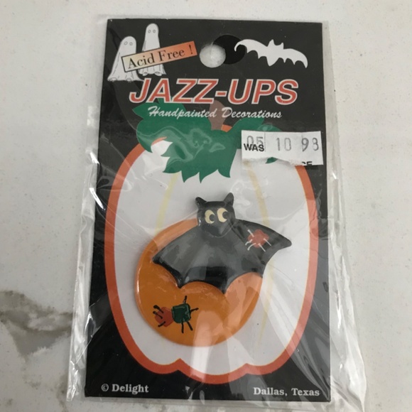 Hand painted Jazz up Halloween Craft Embellishments 5 Pieces - Picture 8 of 8